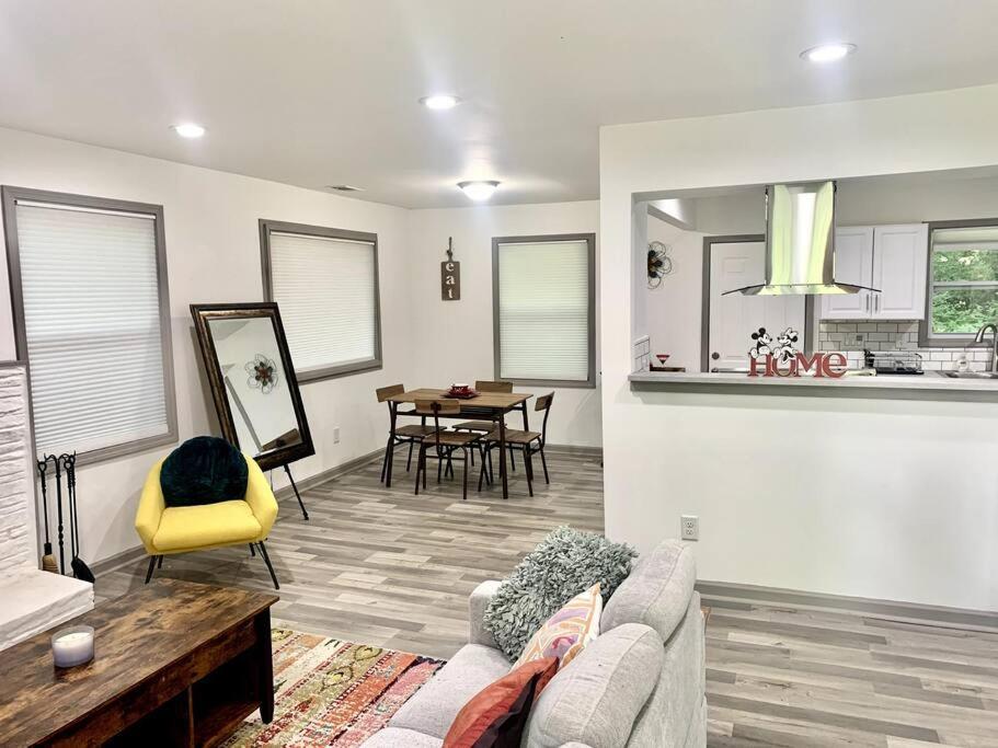 Spacious Home 애틀랜타 외부 사진